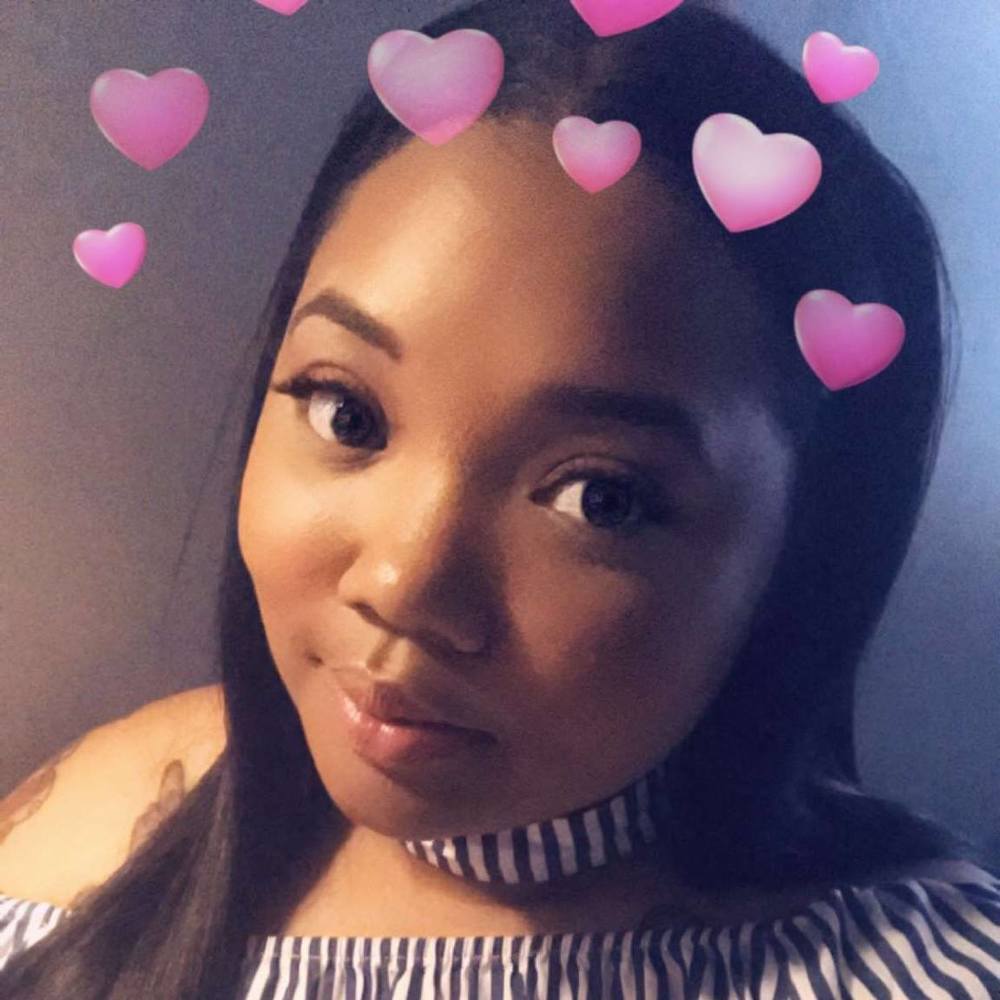 Meet your Posher, Monae